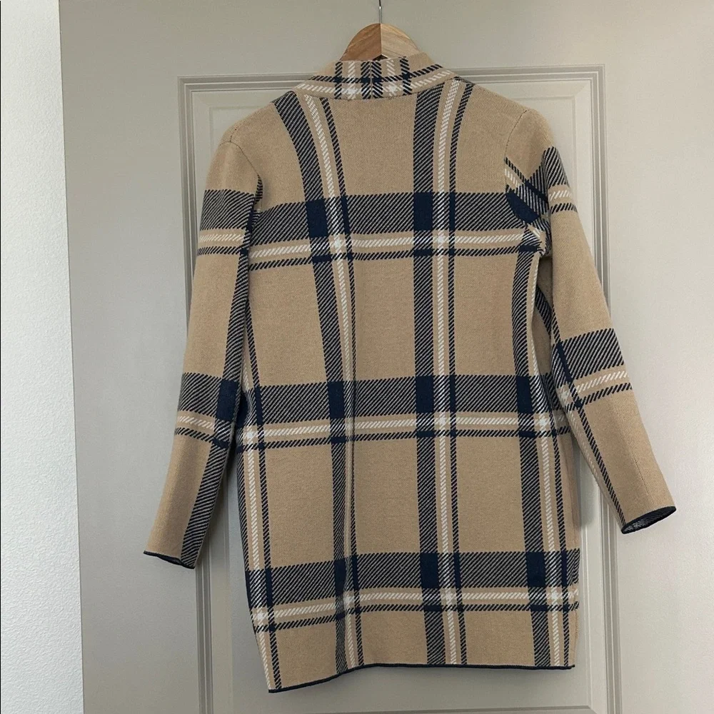 Ann Taylor Beige and Black Plaid Blazer - Picture 9 of 14